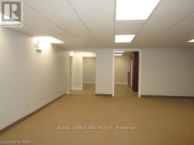 637 NIAGARA STREET Image 2