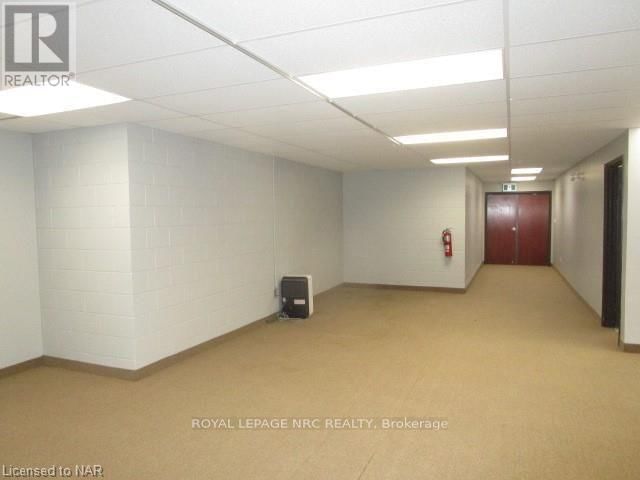 637 NIAGARA STREET Image 3