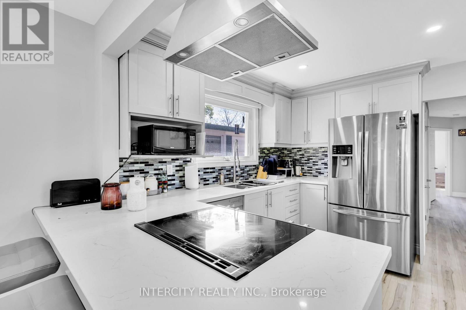 214 EAST 15TH STREET Image 16