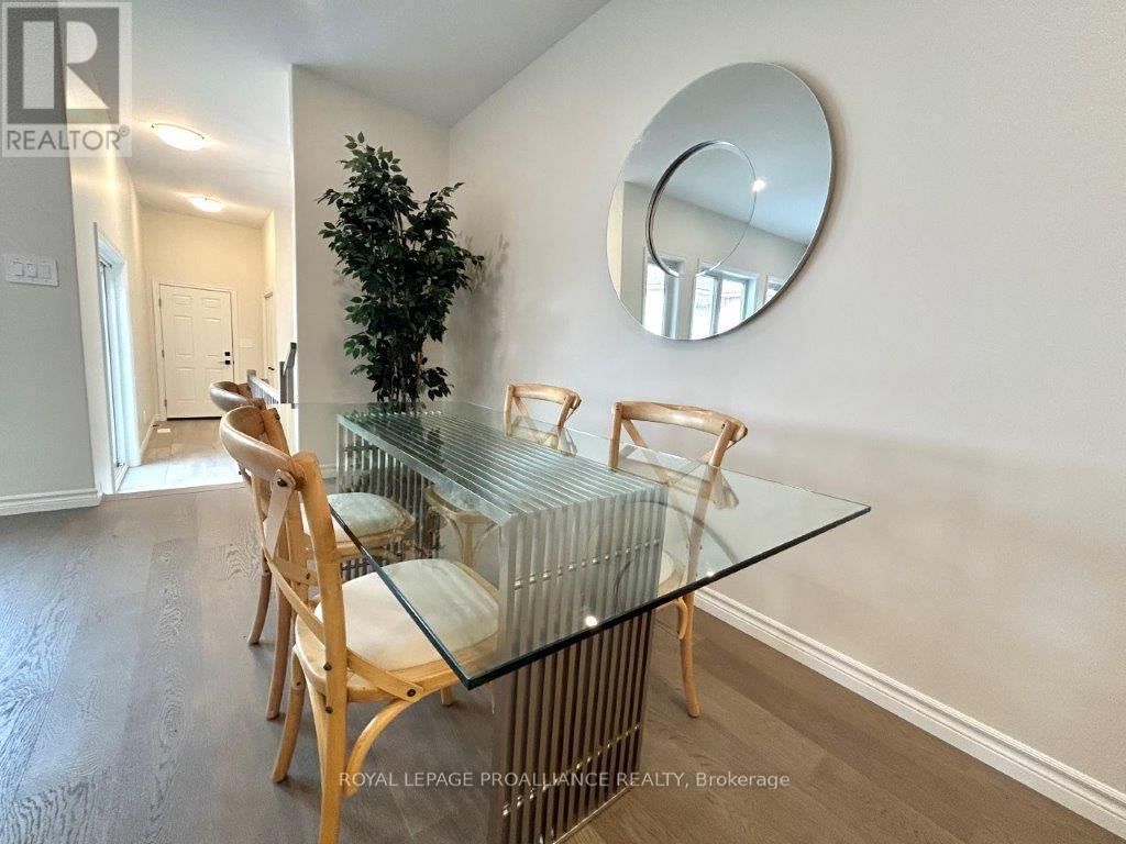 45 ATHABASKA DRIVE Image 16