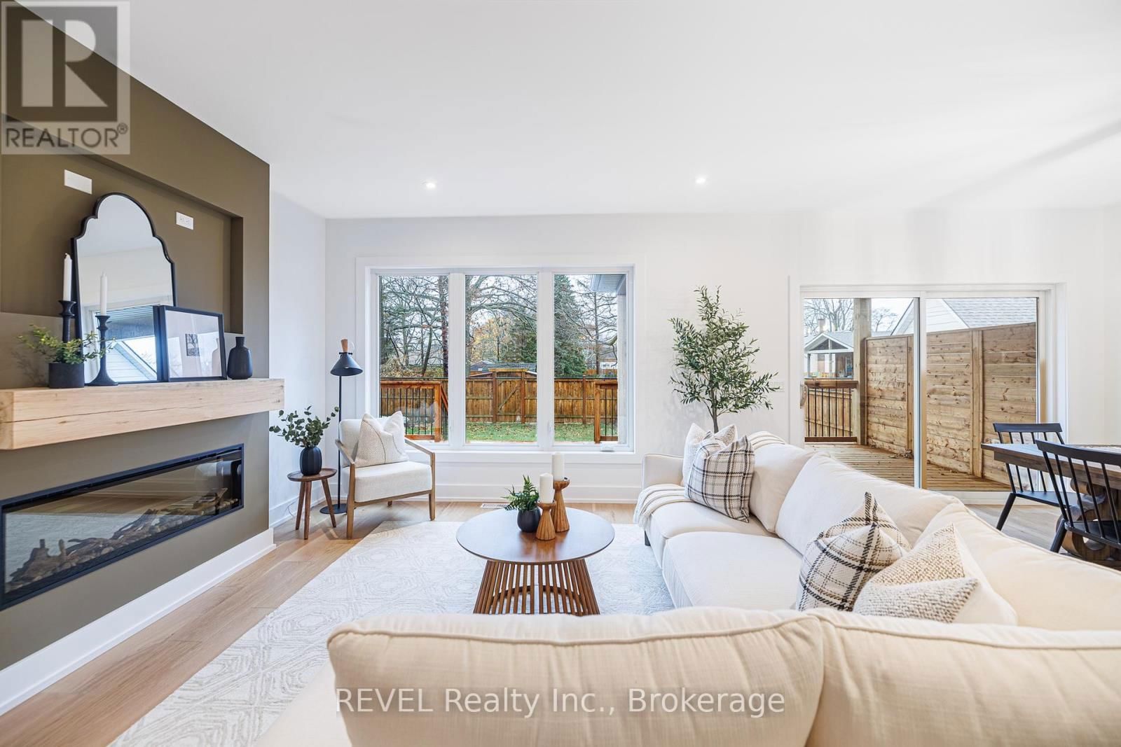 3747 DOMINION ROAD Image 12