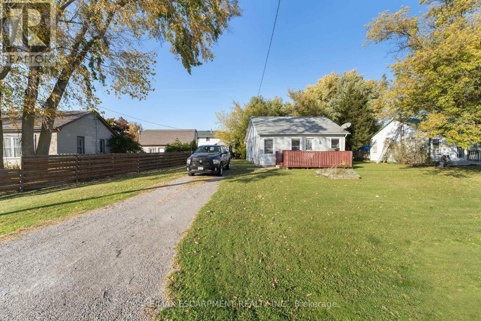 6481 TOWNLINE ROAD Image 1