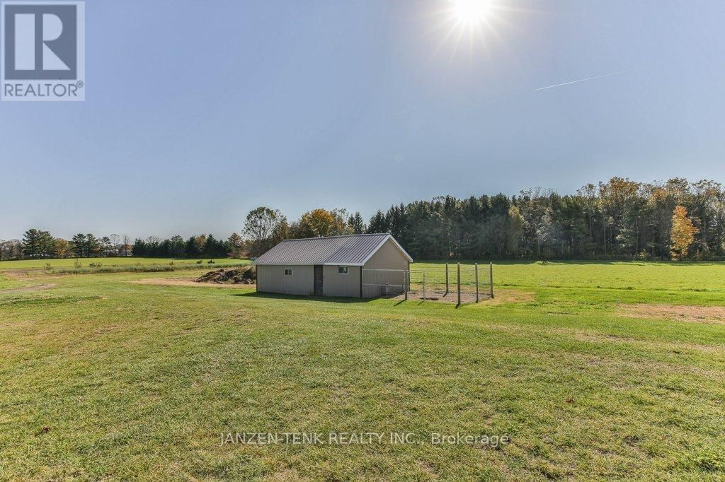 7654 HACIENDA ROAD Image 35