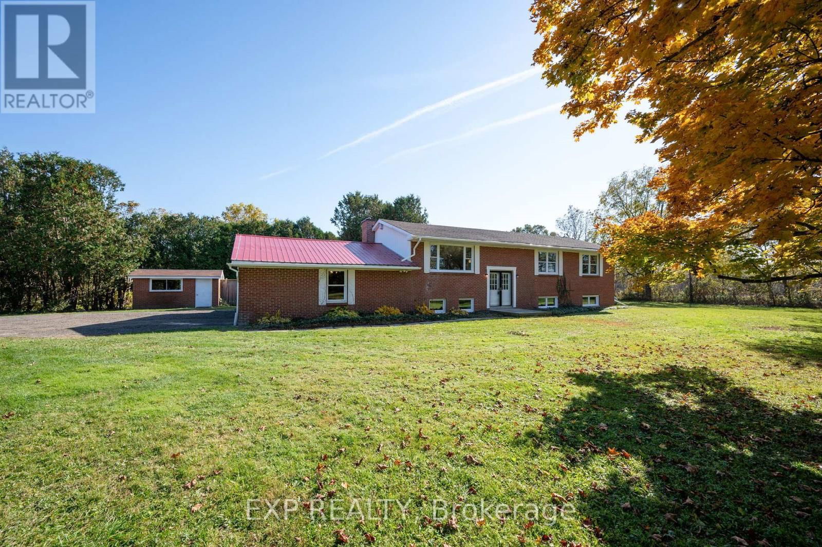 20477 BURWELL ROAD Image 34