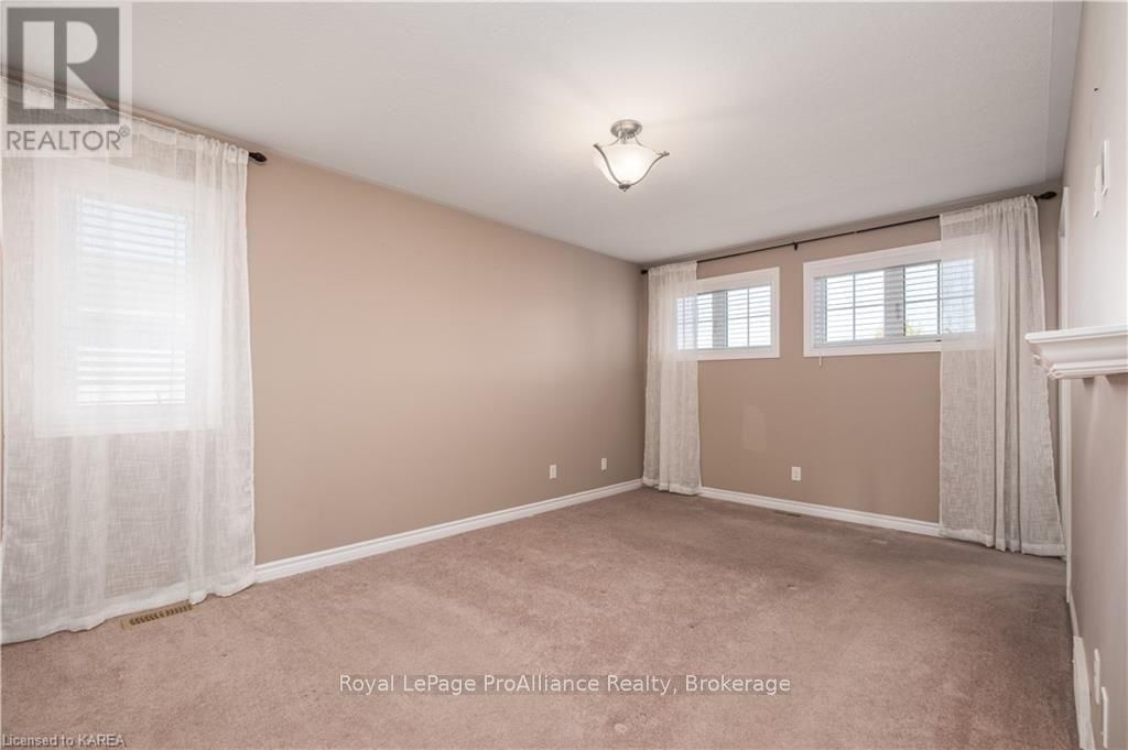 1111 CROSSFIELD AVENUE Image 34