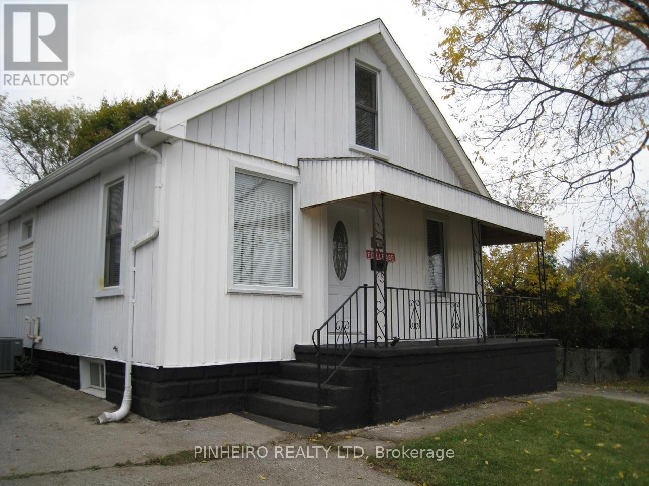 80 MACKAY AVENUE Image 17