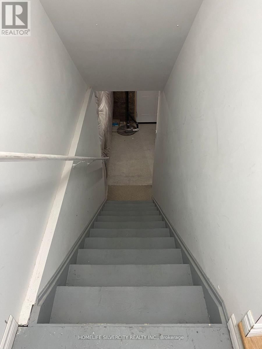 178 SEELEY AVENUE Image 26