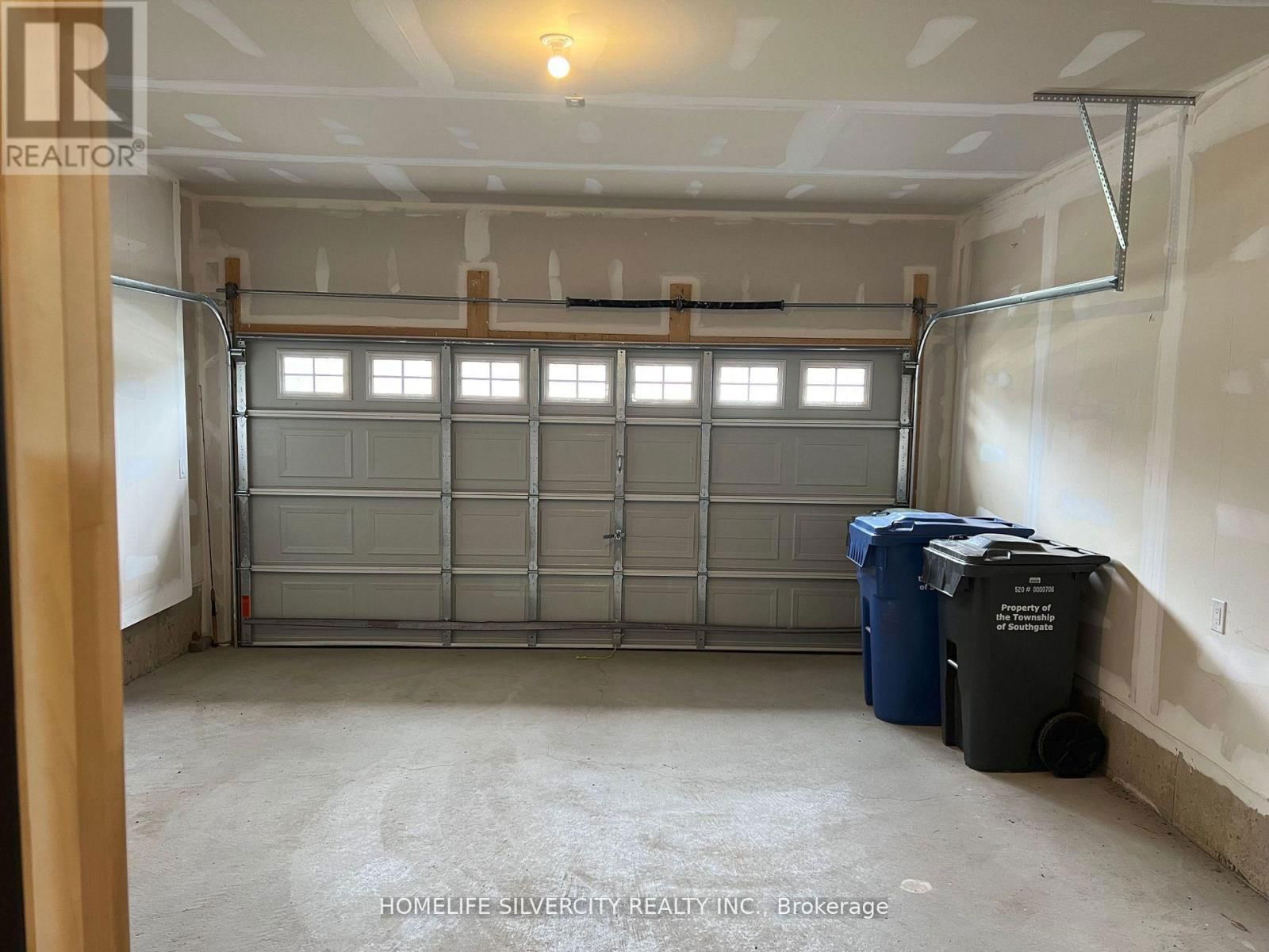 178 SEELEY AVENUE Image 28
