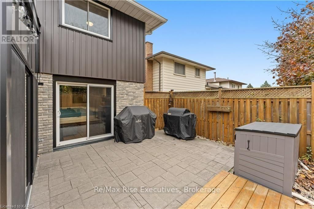 847 PURCELL CRESCENT Image 37