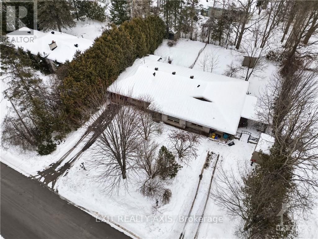 11 & 13 BAYVIEW CRESCENT Image 4