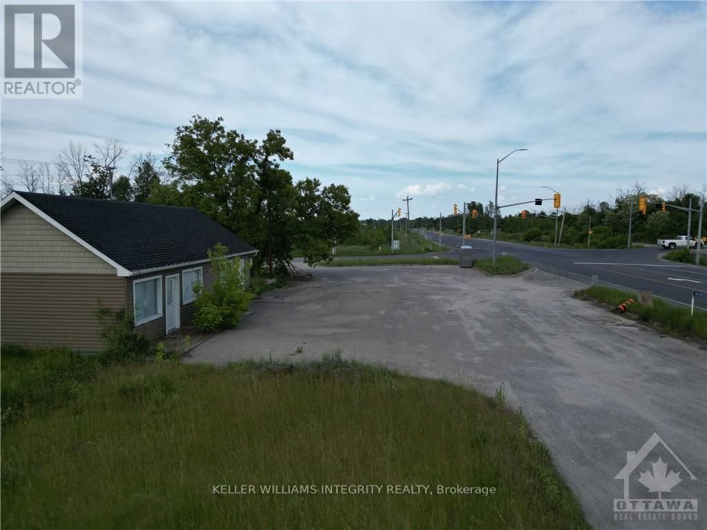 18318 HIGHWAY 7 Image 16