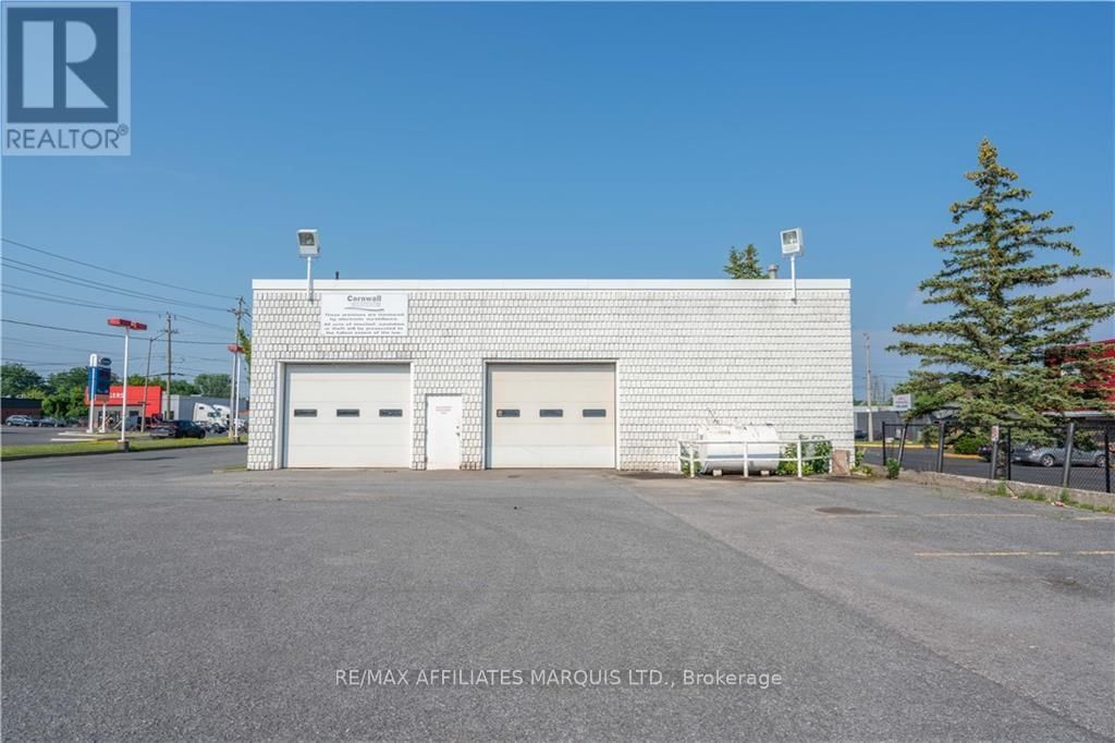 1200 BROOKDALE AVENUE Image 13