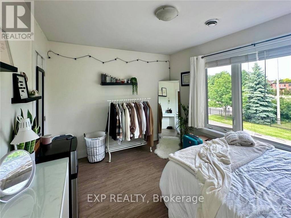 460 NELSON STREET Image 5