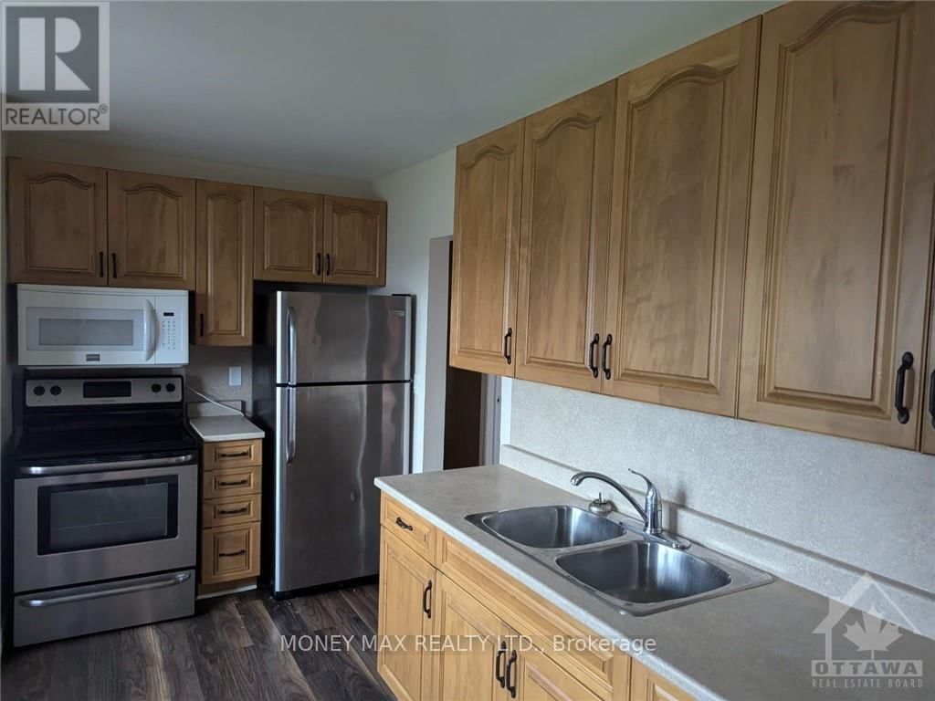 128 LAURIER AVENUE Image 8