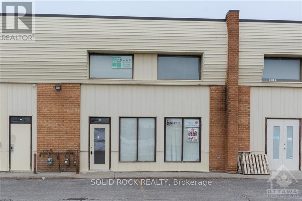 51 - 5450 CANOTEK ROAD Image 1