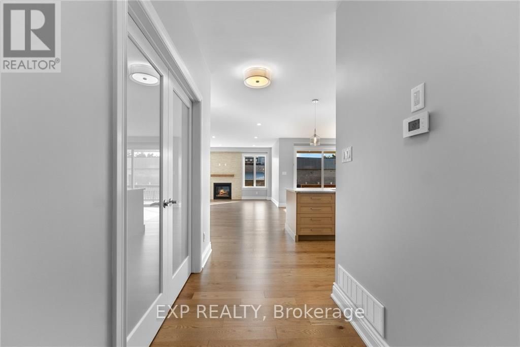 153 MAC BEATTIE DRIVE Image 3