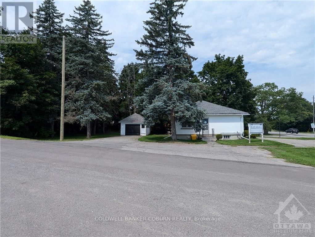 5500 MANOTICK MAIN STREET Image 4