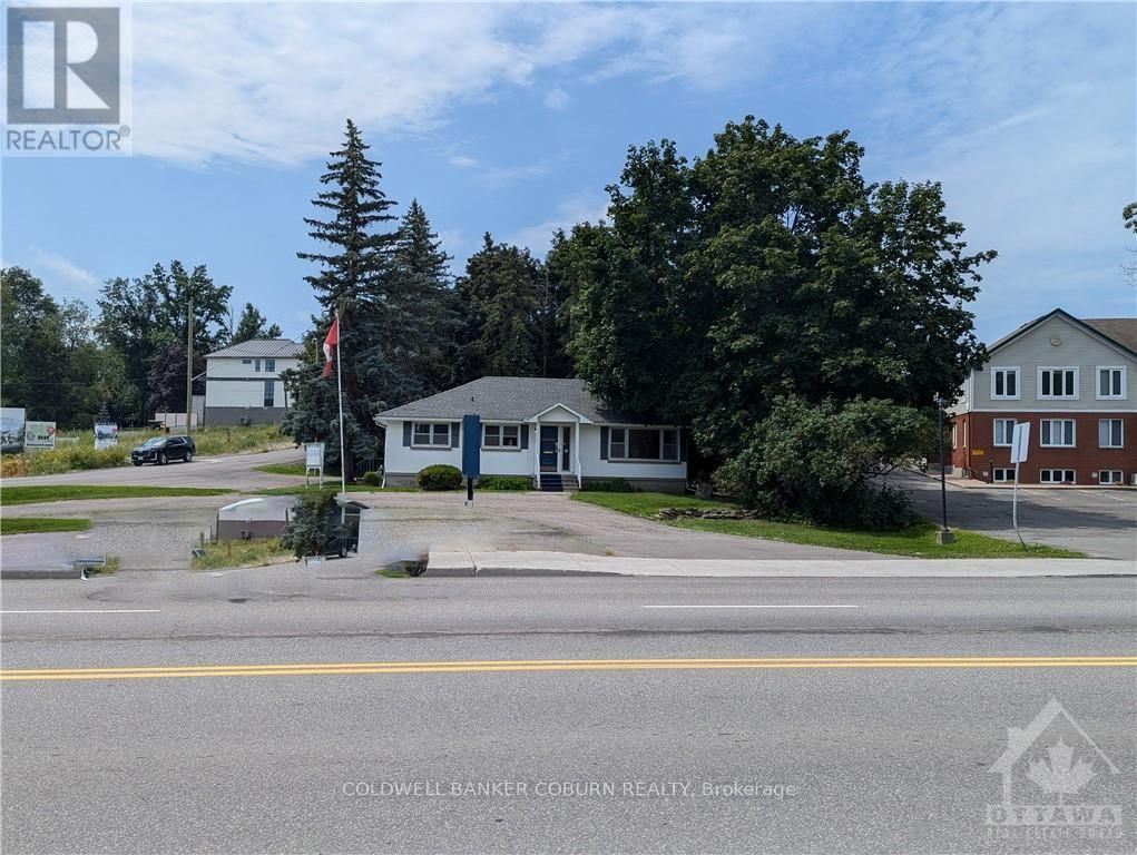 5500 MANOTICK MAIN STREET Image 5