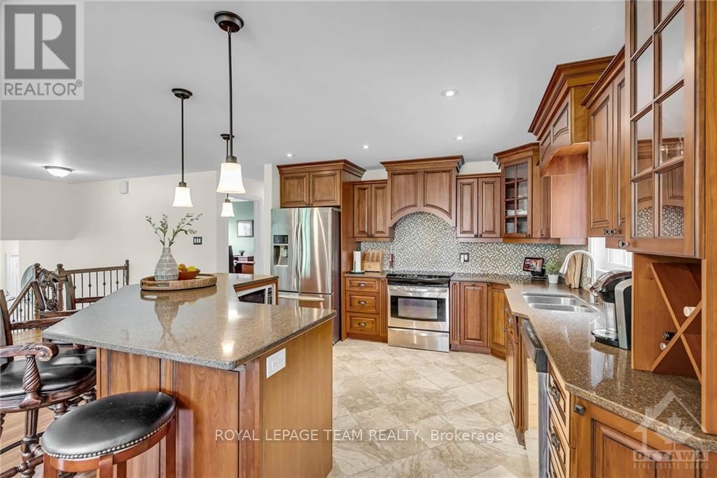 908 RIVER ROAD Image 9