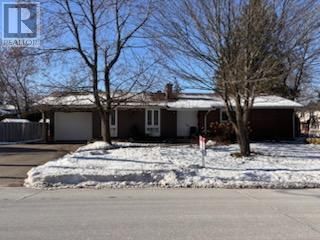 564 LA VERENDRYE DRIVE Image 1