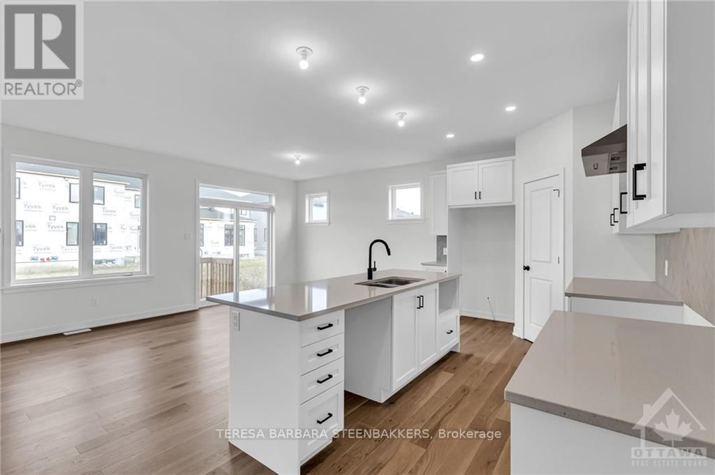 783 KENNY GORDON AVENUE Image 5