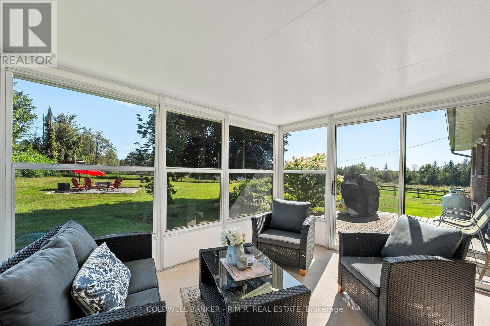 1076 SANDRINGHAM ROAD Image 14