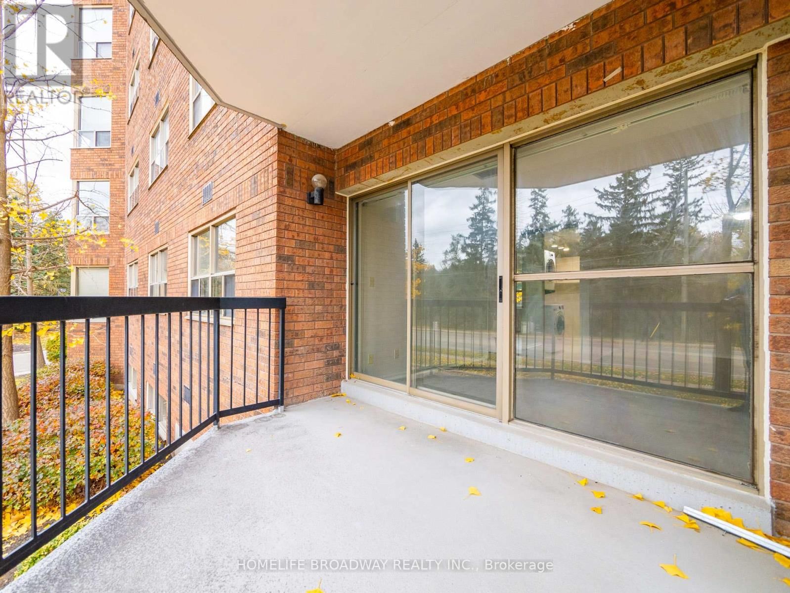 104 - 300 KEATS WAY Image 31