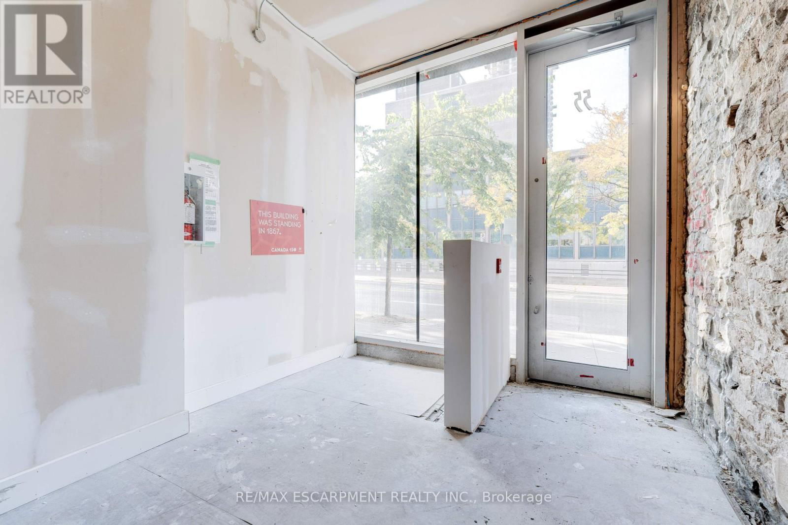 55 JOHN STREET SOUTH Image 10