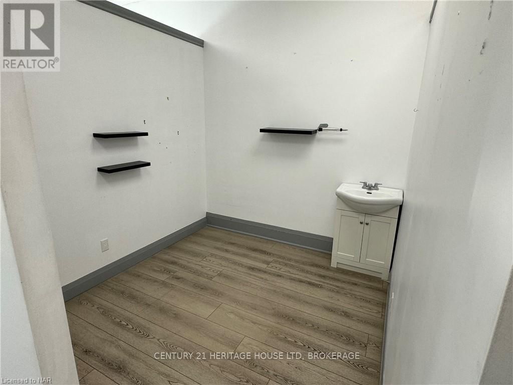 40 JARVIS STREET Image 1