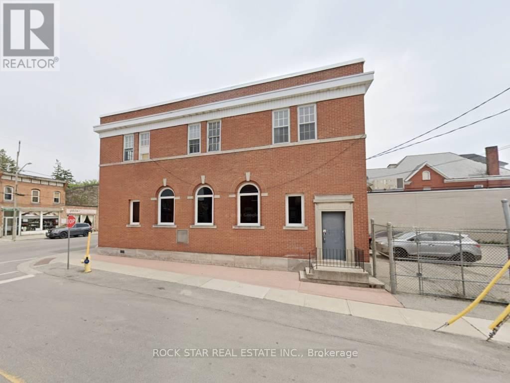 19 KING STREET W Image 13