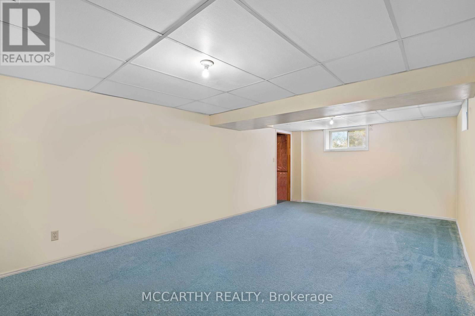 4 MCGREGOR COURT Image 16