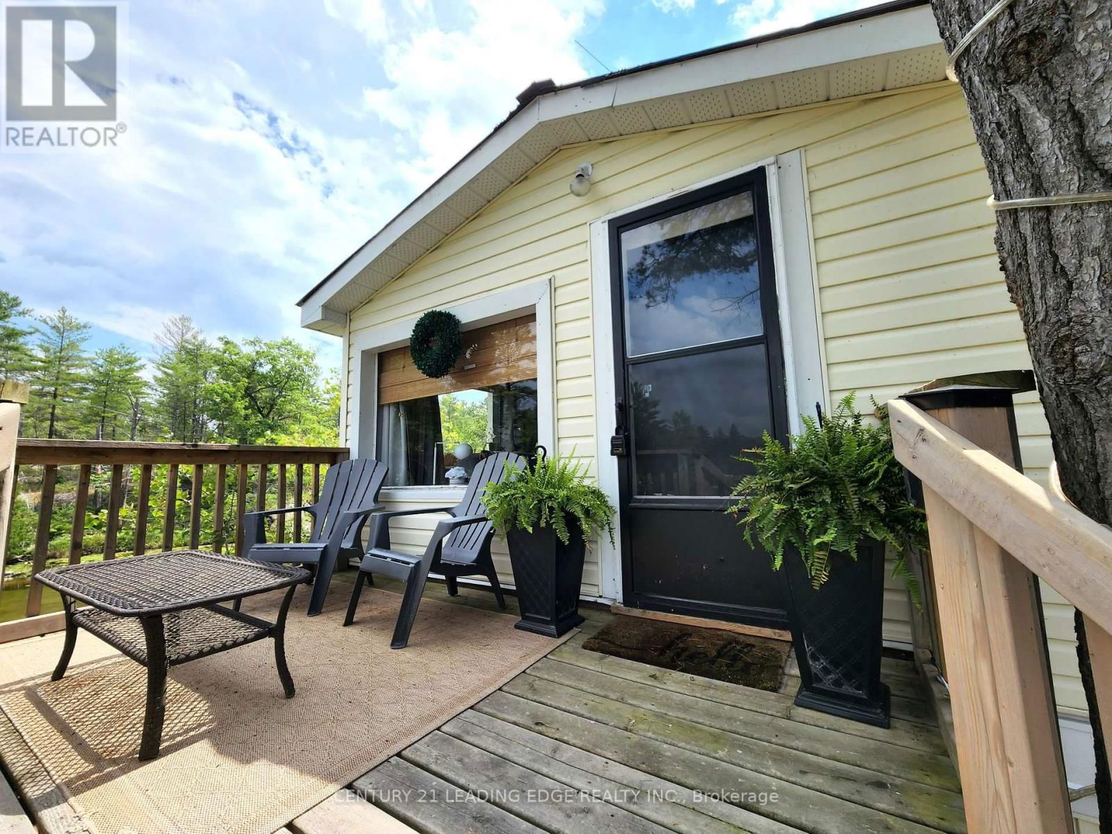 3402 ISLAND 340 Image 13