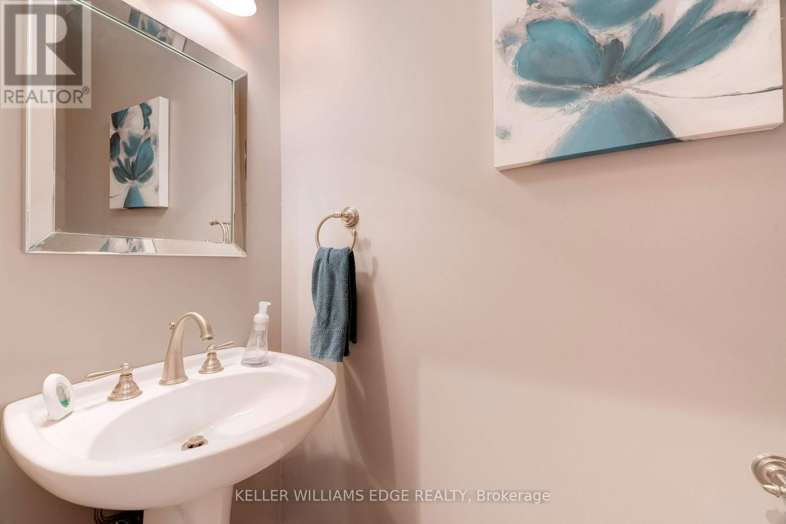 8036 SHERIDAN COURT Image 15