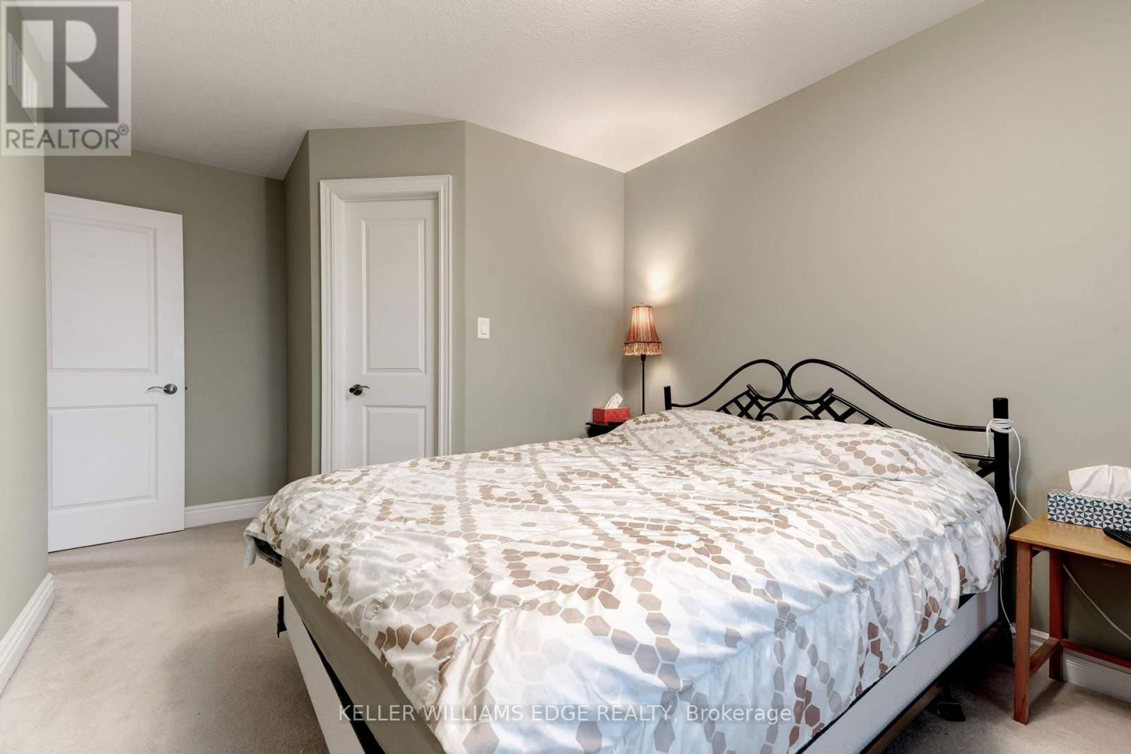 8036 SHERIDAN COURT Image 20