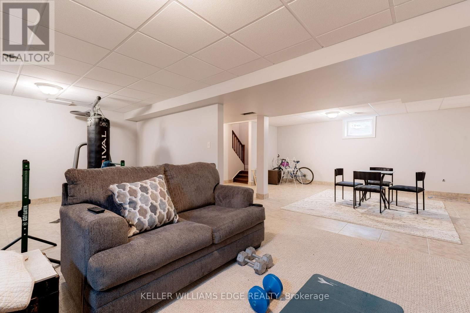 8036 SHERIDAN COURT Image 26
