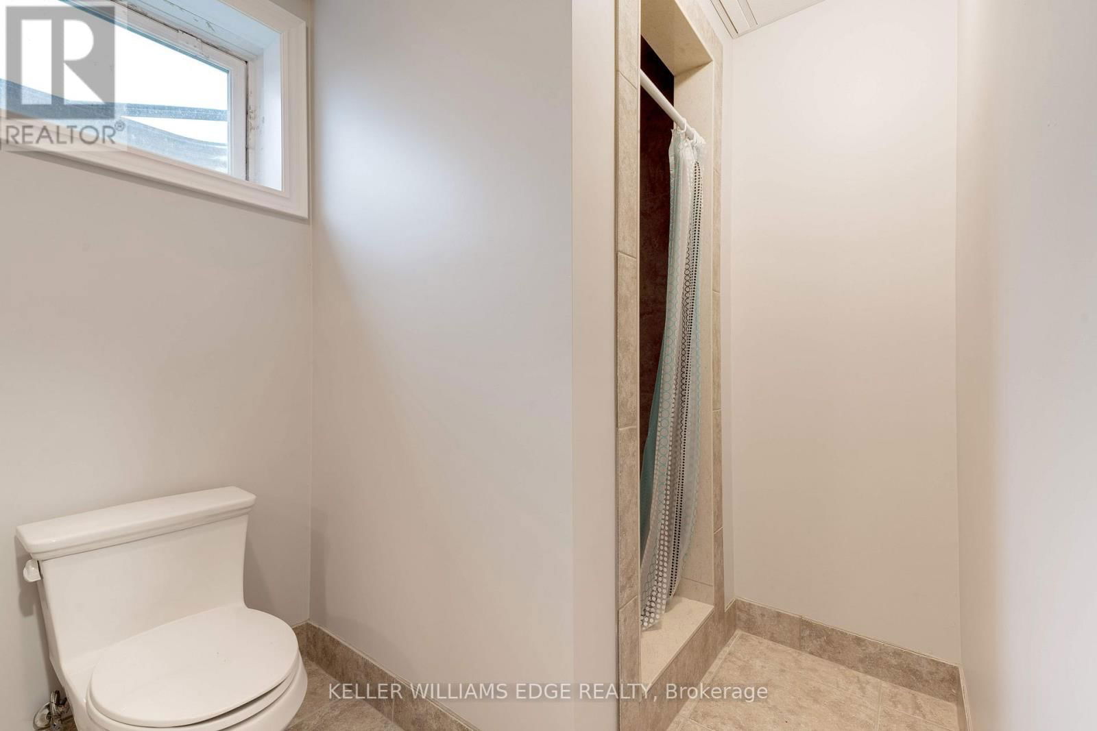 8036 SHERIDAN COURT Image 28