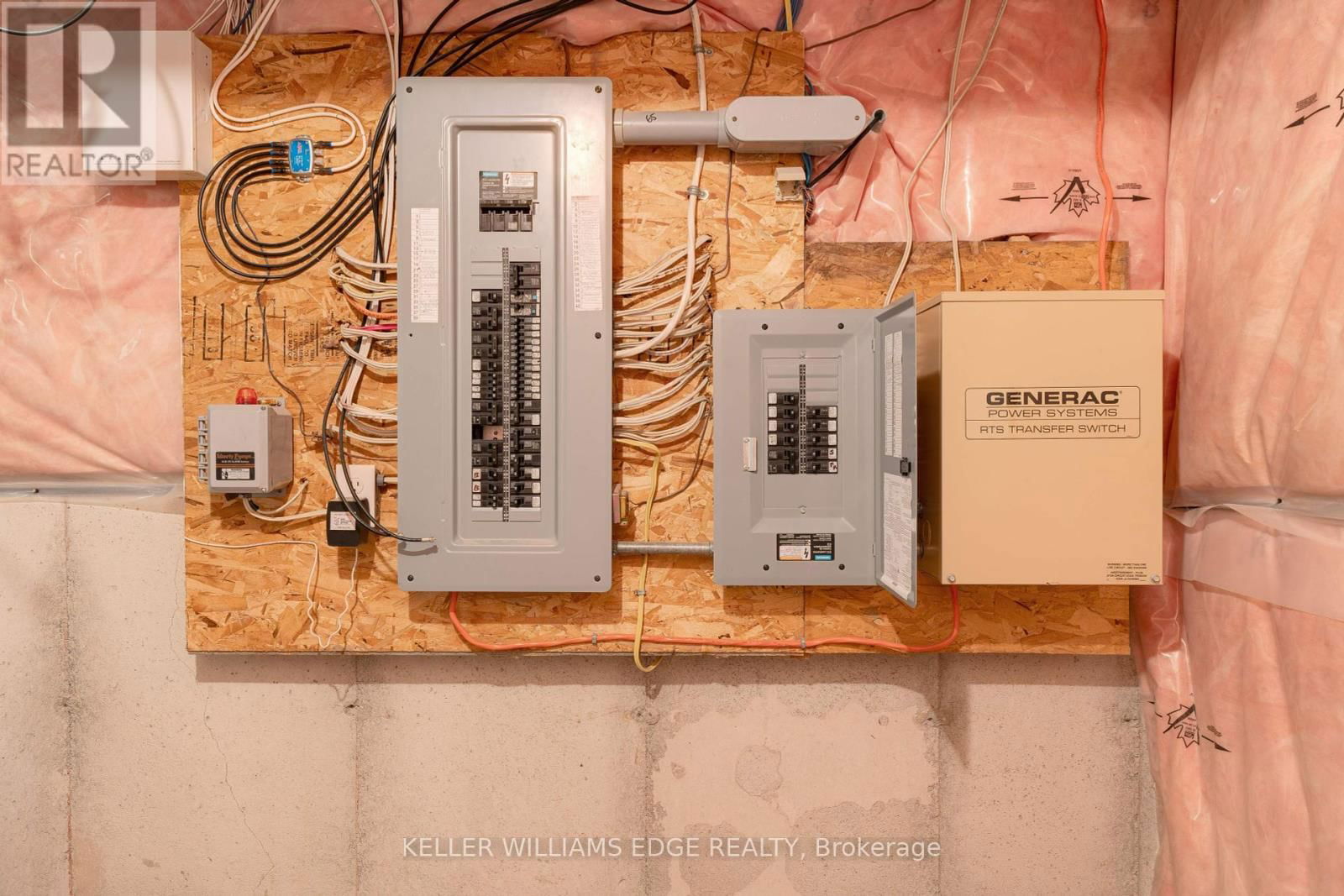 8036 SHERIDAN COURT Image 32