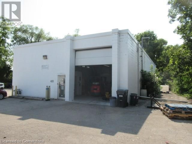 425 ENFIELD Road Image 2