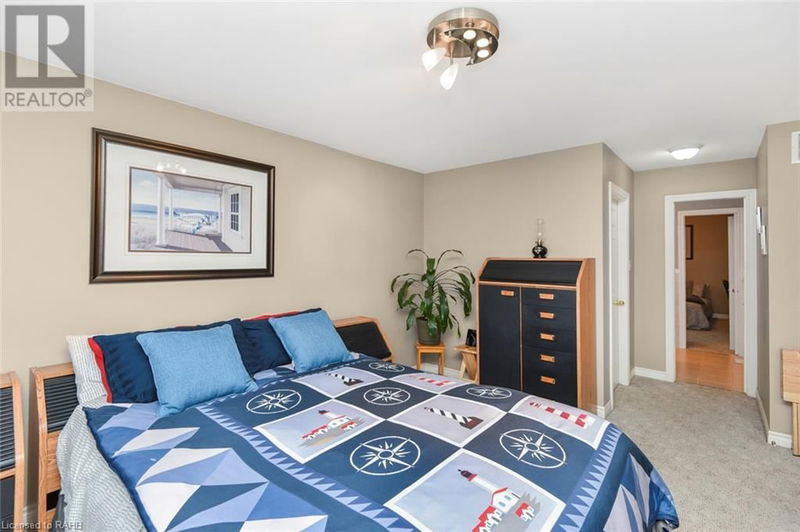 1060 BEACH Boulevard  Hamilton, L8H6Z4 | Image 13