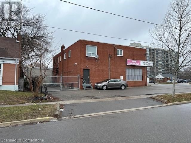 1750 JANE Street Image 2