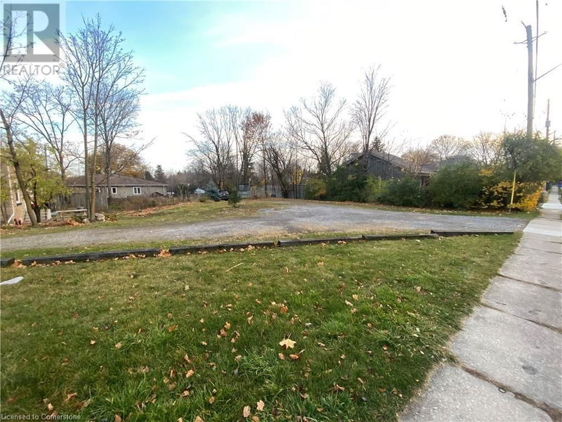 40 vacant land located at 40 42 Mill Street South Waterdown, L0R2H0 | Image 4