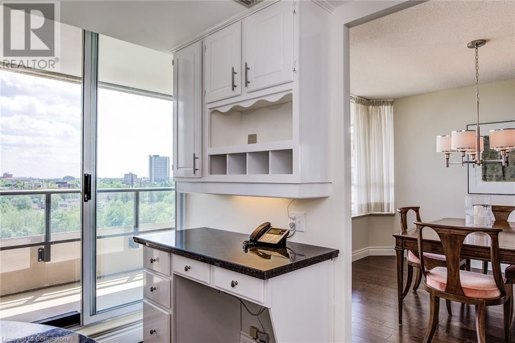 6 WILLOW Street Unit# #1505 Image 16