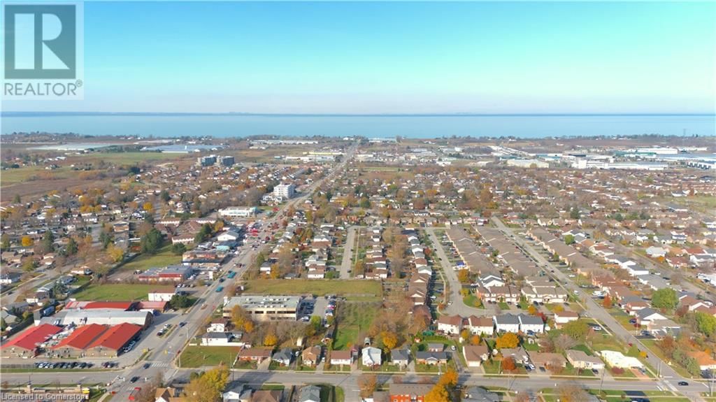 4977 JOHN STREET Image 11