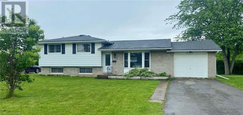 978 FERNDALE Avenue  Fort Erie, L2A5S8 | Image 1