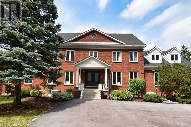 237 HIGHLAND Road East Stoney Creek, L8J3E6 | Image 10