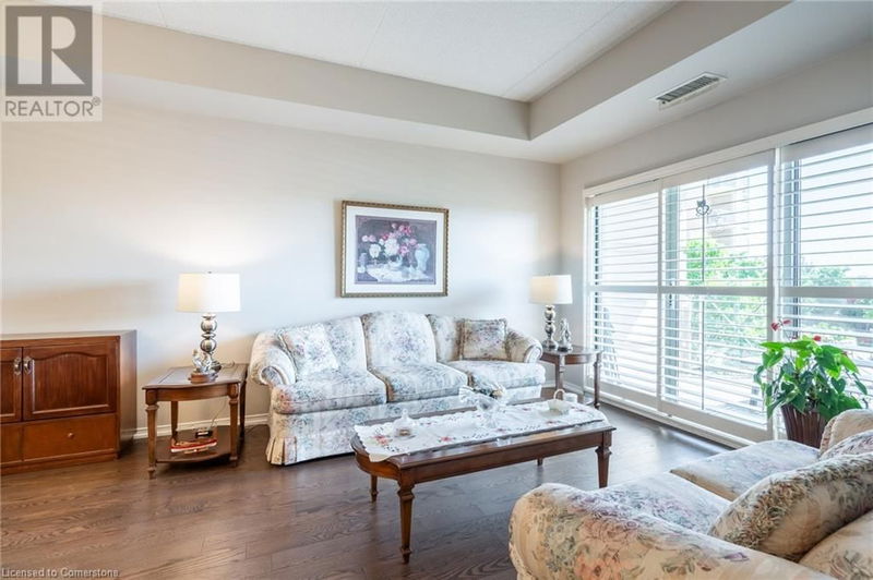 2075 AMHERST HEIGHTS Drive  Burlington, L7P5B8 | Image 21