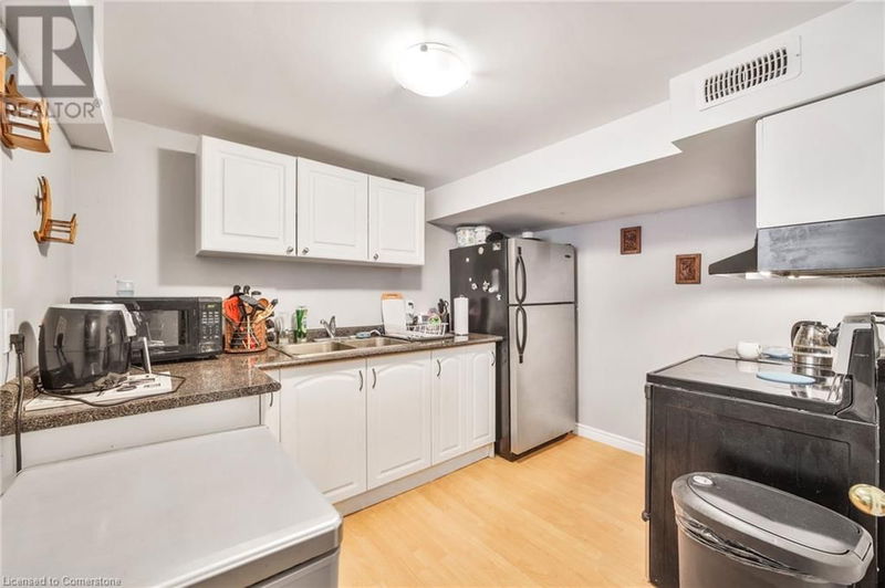 62 EAST 33RD Street  Hamilton, L8V3T2 | Image 25