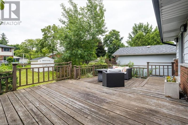 501 UPPER PARADISE Road  Hamilton, L9C5E2 | Image 37