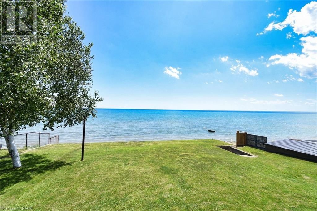 906 LAKESHORE ROAD Image 10