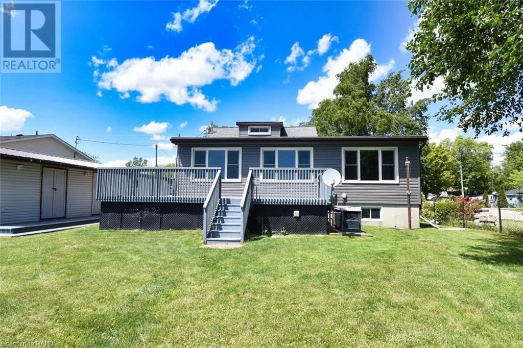 906 LAKESHORE ROAD Image 5